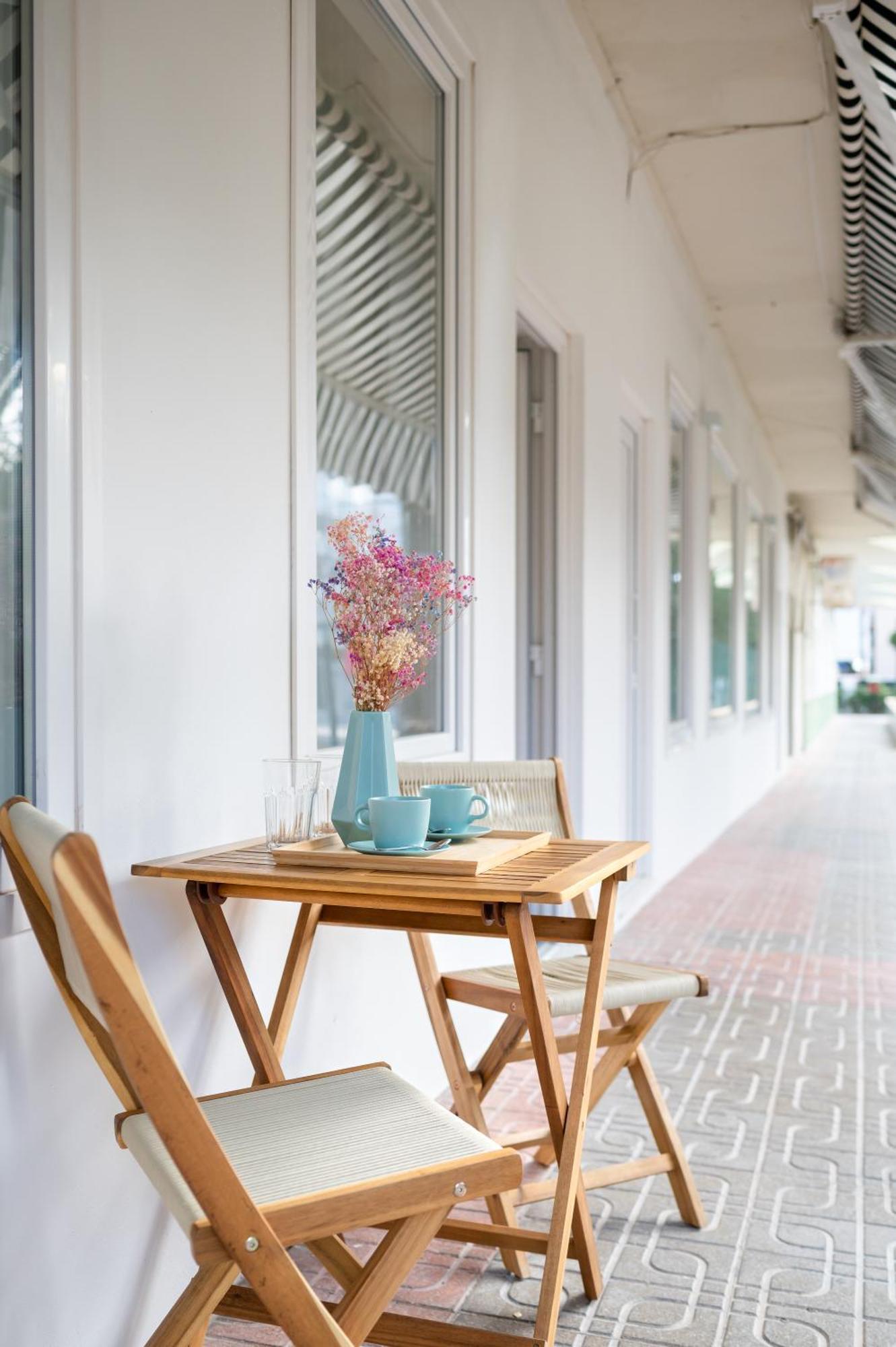 Apartamentos Benicasim - La Casa Encendida Benicàssim Esterno foto